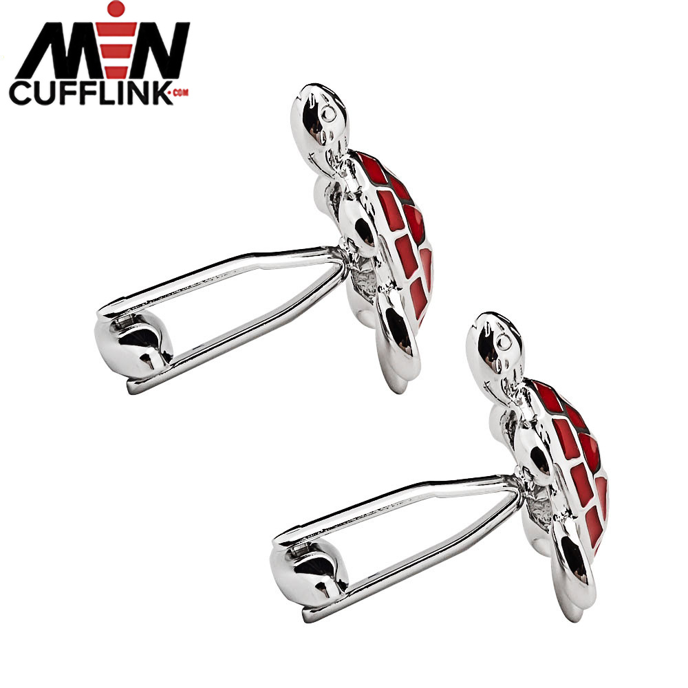 Turtle cufflinks in metal and lacquered enamel cufflinks